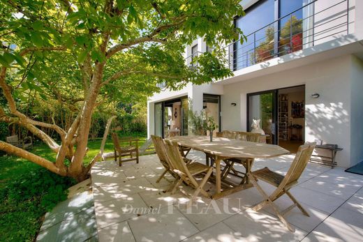 Luxury home in Saint-Cloud, Hauts-de-Seine