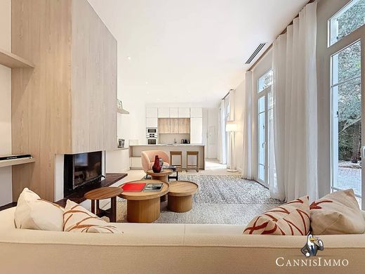 Luxury home in Cannes, Alpes-Maritimes