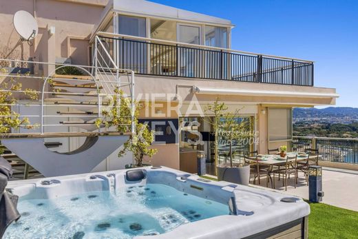 Apartment in Mandelieu-la-Napoule, Alpes-Maritimes