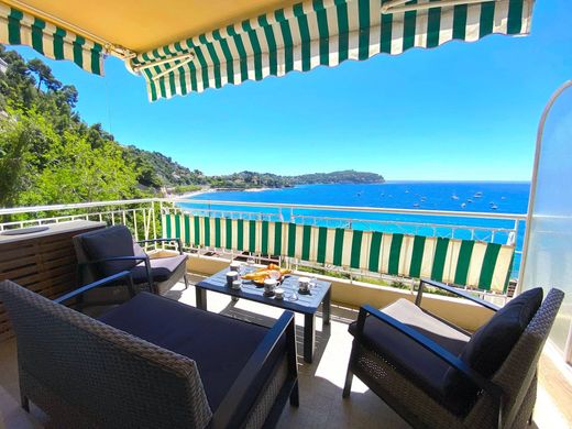 Villefranche-sur-Mer, Alpes-Maritimesのアパートメント