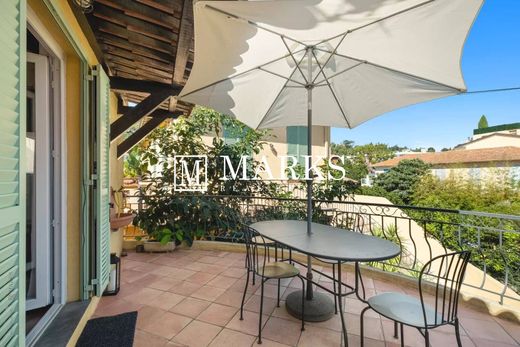 Appartamento a Saint-Jean-Cap-Ferrat, Alpi Marittime