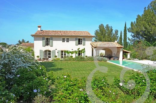 Maison de luxe à Eygalières, Bouches-du-Rhône
