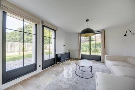 Luxus-Haus in Montfort-l'Amaury, Yvelines