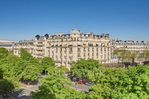 Apartment in La Muette, Auteuil, Porte Dauphine, Paris