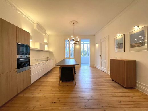 Apartment in Bordeaux, Gironde