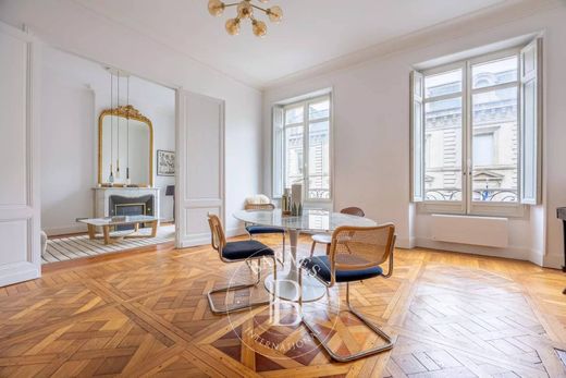 Apartment in Bordeaux, Gironde