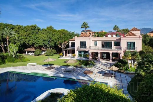 Villa in Estepona, Malaga