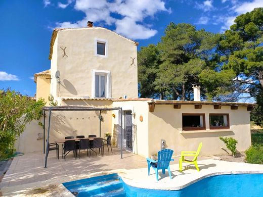 Demeure ou Maison de Campagne à Gignac, Hérault