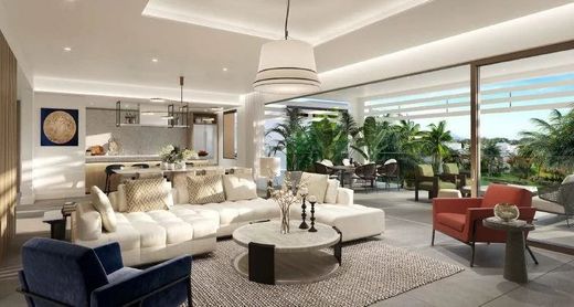 Apartment / Etagenwohnung in Grand Baie, Rivière du Rempart District