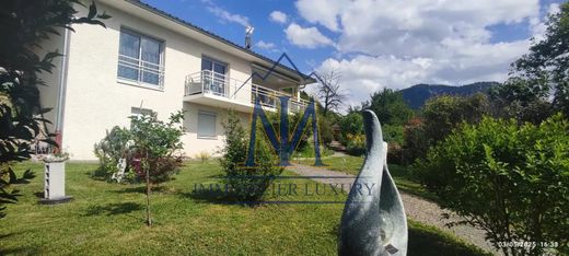 Luxe woning in Châtillon-sur-Cluses, Haute-Savoie