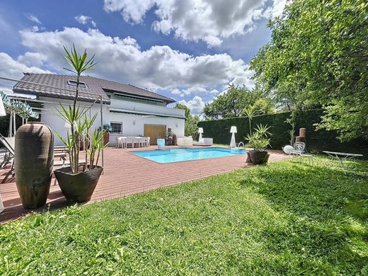 Luxury home in Annecy, Haute-Savoie