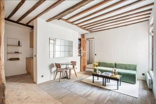 Квартира, Tour Eiffel, Invalides – Ecole Militaire, Saint-Thomas d’Aquin, Paris