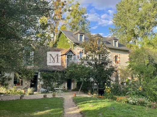 Rural or Farmhouse in Saumur, Maine-et-Loire