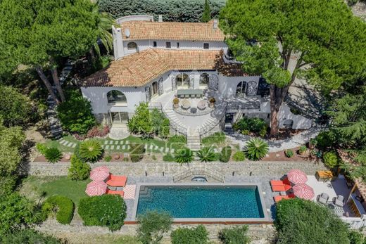 Luxury home in Mougins, Alpes-Maritimes