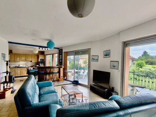 Πολυτελή κατοικία σε Cugnaux, Upper Garonne