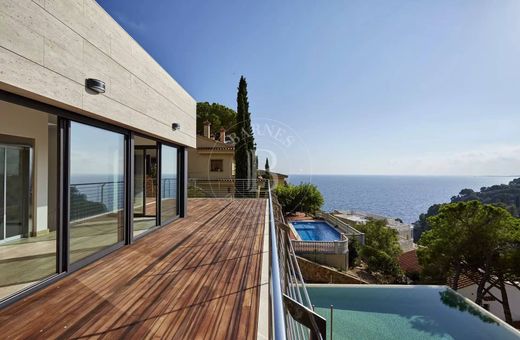 Luxus-Haus in Lloret de Mar, Provinz Girona