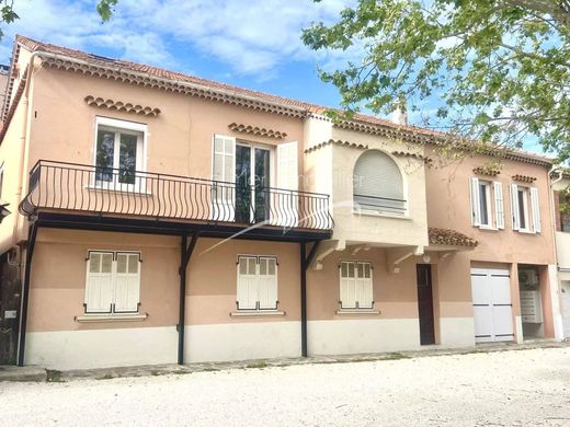 Daire Bormes-les-Mimosas, Var