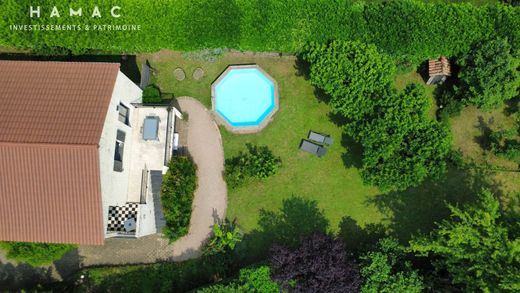 Πολυτελή κατοικία σε La Tour-de-Salvagny, Rhône