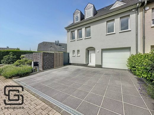 Luxe woning in Bertrange, Canton de Luxembourg