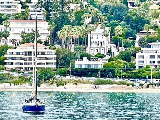 아파트 / 칸, Alpes-Maritimes