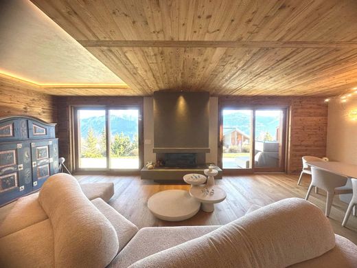 Apartment / Etagenwohnung in Crans-Montana, Sierre