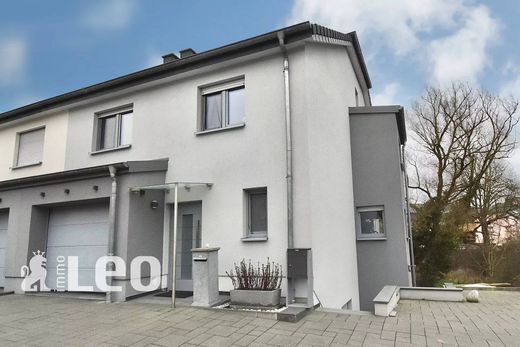 Luxury home in Weidingen, Wiltz