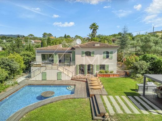 Villa in Valbonne, Alpes-Maritimes
