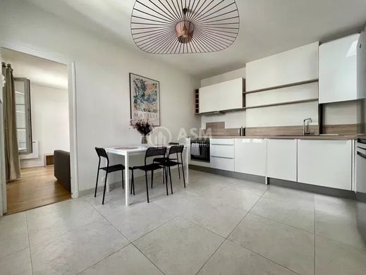 Daire Neuilly-sur-Seine, Hauts-de-Seine