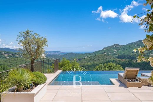 Villa in Les Adrets-de-l'Estérel, Var
