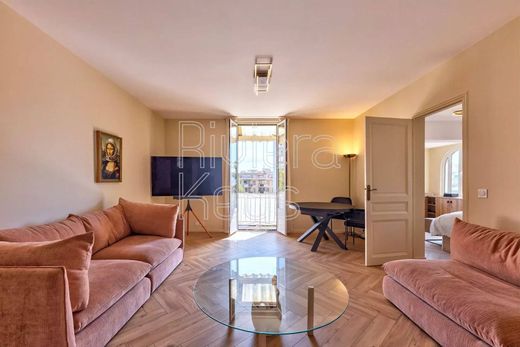 ﺷﻘﺔ ﻓﻲ نيس, Alpes-Maritimes