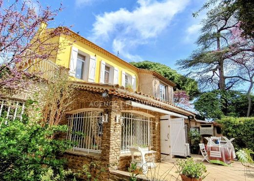 Πολυτελή κατοικία σε La Seyne-sur-Mer, Var