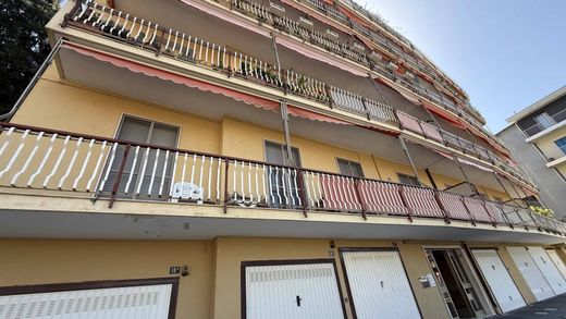 Apartament w Varazze, Provincia di Savona