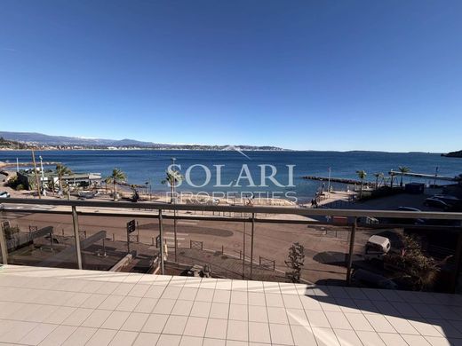 Apartment in Théoule-sur-Mer, Alpes-Maritimes