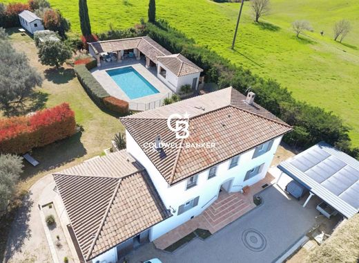 Luxury home in La Motte, Var