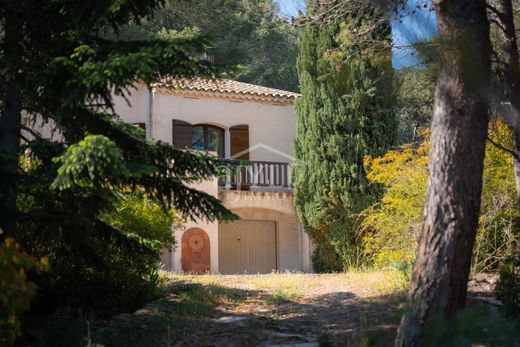 Maison de luxe à Rognes, Bouches-du-Rhône