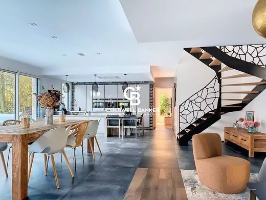 Talmont-Saint-Hilaire, Vendéeの高級住宅