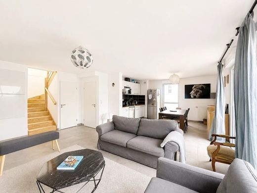 Apartment / Etagenwohnung in Blagnac, Haute-Garonne