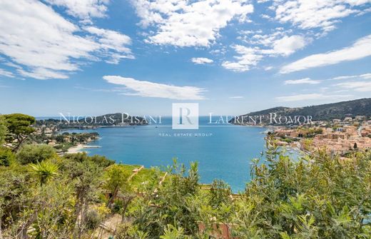 Apartment / Etagenwohnung in Villefranche-sur-Mer, Alpes-Maritimes