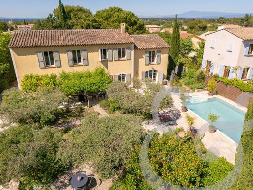 Элитный дом, Saint-Rémy-de-Provence, Bouches-du-Rhône