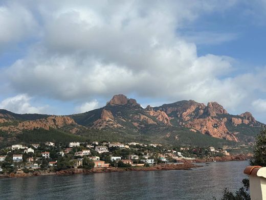 Villa en Saint-Raphaël, Var