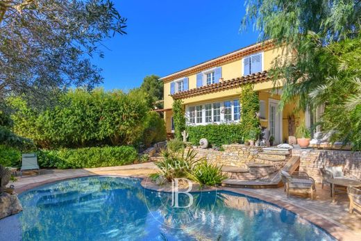 Luxe woning in La Garde, Var