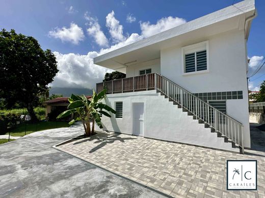 Casa de luxo - Le Morne-Rouge, Martinica