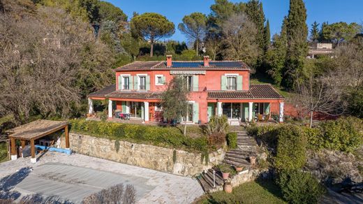 Villa in Châteauneuf-Grasse, Alpes-Maritimes