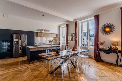 Apartment in Bordeaux, Gironde