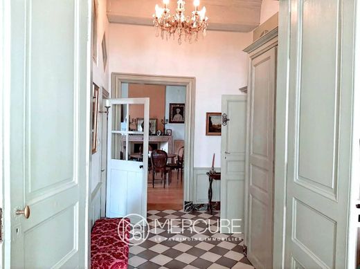 Apartment in Dijon, Cote d'Or