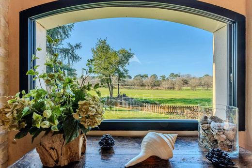 빌라 / La Teste-de-Buch, Gironde