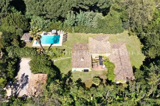 Luxus-Haus in Saint-Tropez, Var