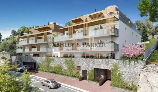 Apartment / Etagenwohnung in Beausoleil, Alpes-Maritimes