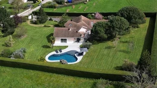 Luxury home in Saint-Didier-de-la-Tour, Isère