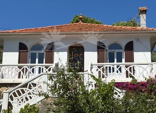 Villa a Châteauneuf-Grasse, Alpi Marittime